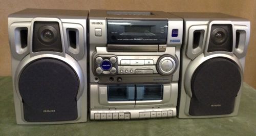 aiwa-ca-dw637-am-fm-dual-cassette-cd-player-recorder-boombox-stereo-aux-input-d8e06497010be523f9b488aa8658dcac (1)